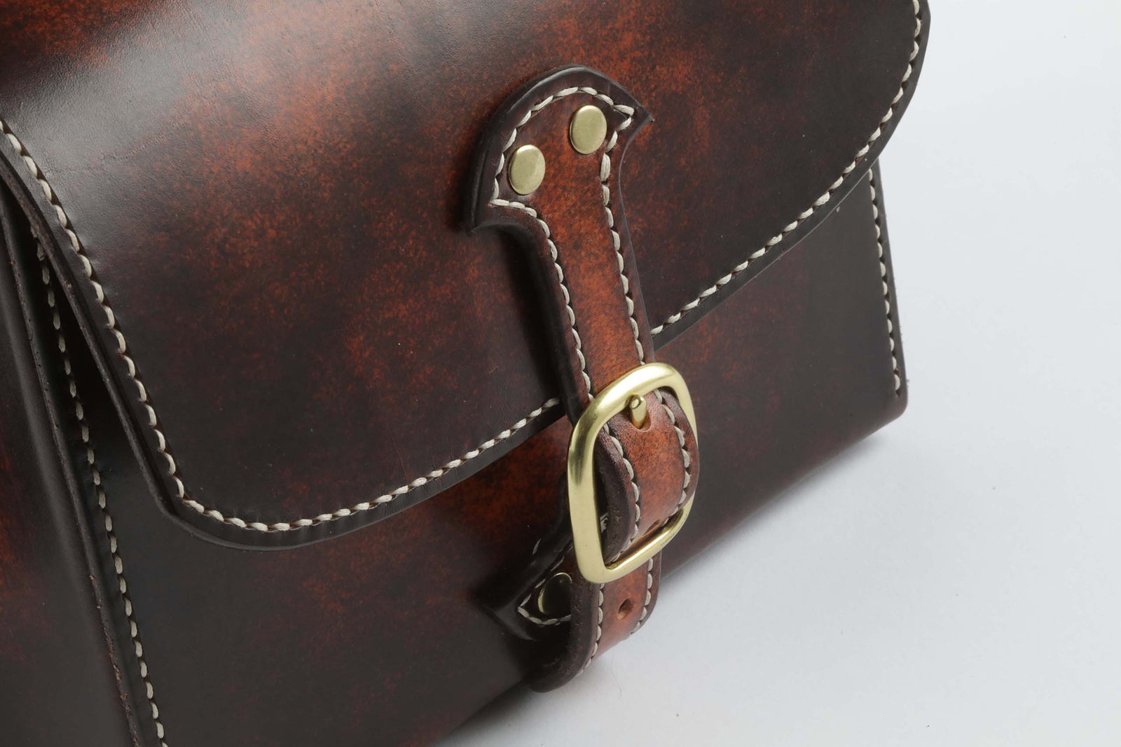 <tc>Skræddersyet patrontaske til hele æsker</tc>