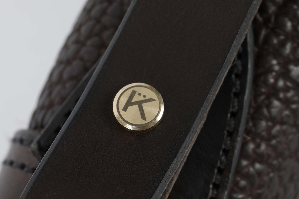 Bison softcase in Mocha